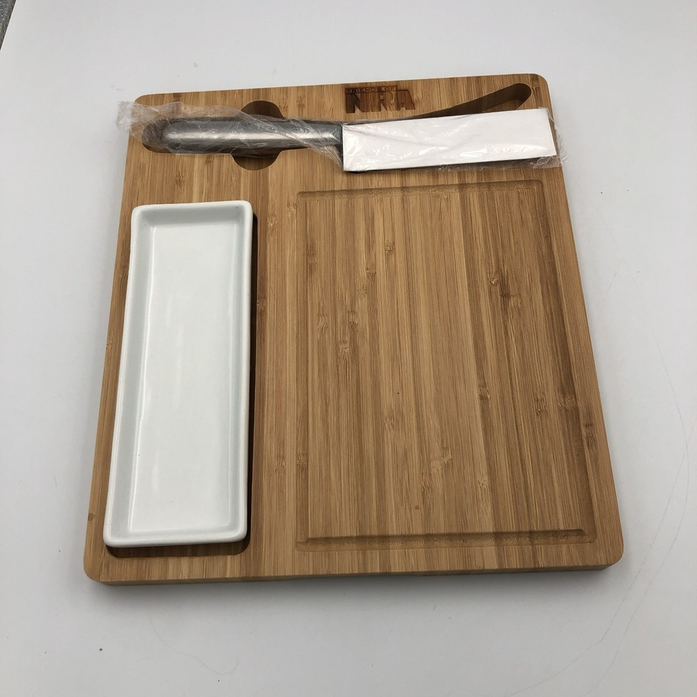 NRA PICNIC‎  BAMBOO WOOD CHEESE BOARD KNIFE CERAMIC DISH NEW NO BOX